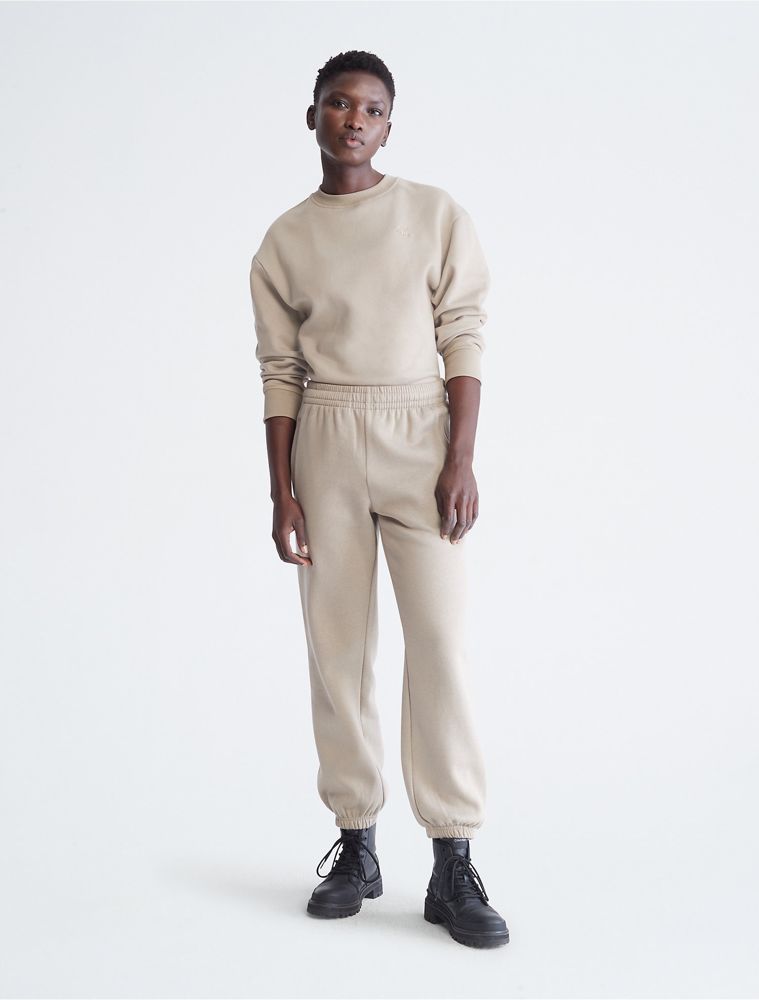 Archive Logo Fleece Crewneck Sweatshirt & Archive Logo Fleece Joggers