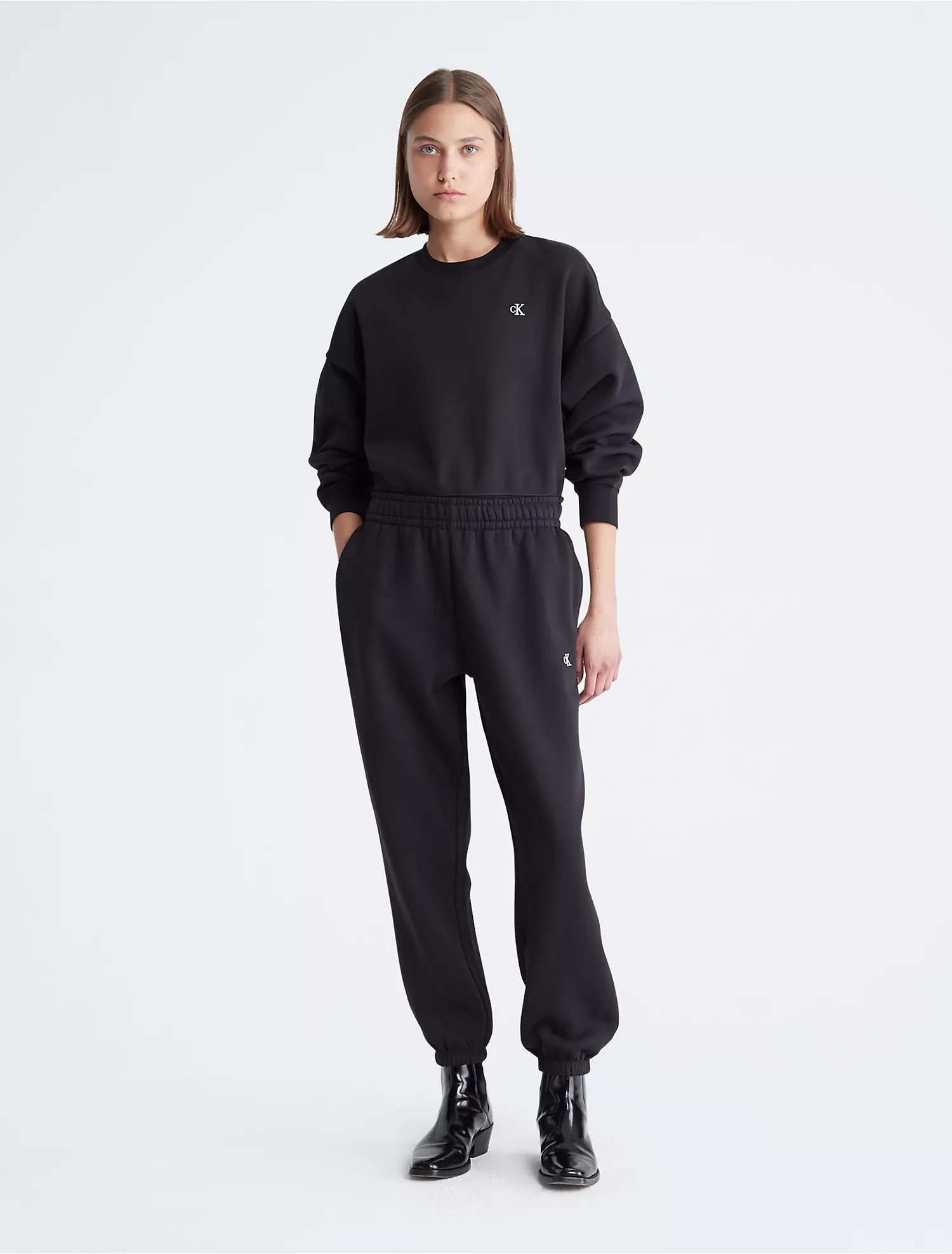 Archive Logo Fleece Crewneck Sweatshirt & Archive Logo Fleece Joggers
